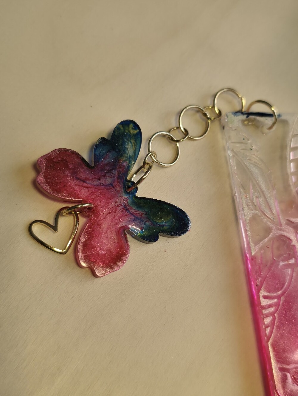 Pink Botanical Floral Resin Bookmark w/ Butterfly & Heart Dangle - Picture 3 of 4
